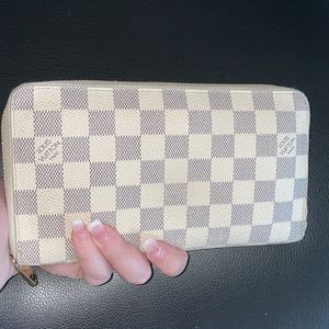 Louis Vuitton Damier Azur Zippy Organizer